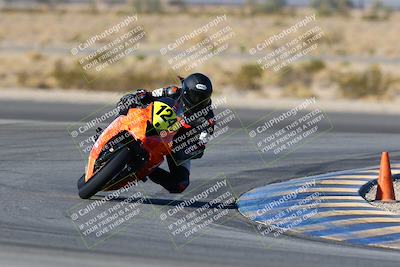 media/Jan-09-2022-SoCal Trackdays (Sun) [[2b1fec8404]]/Turn 11 (935am)/